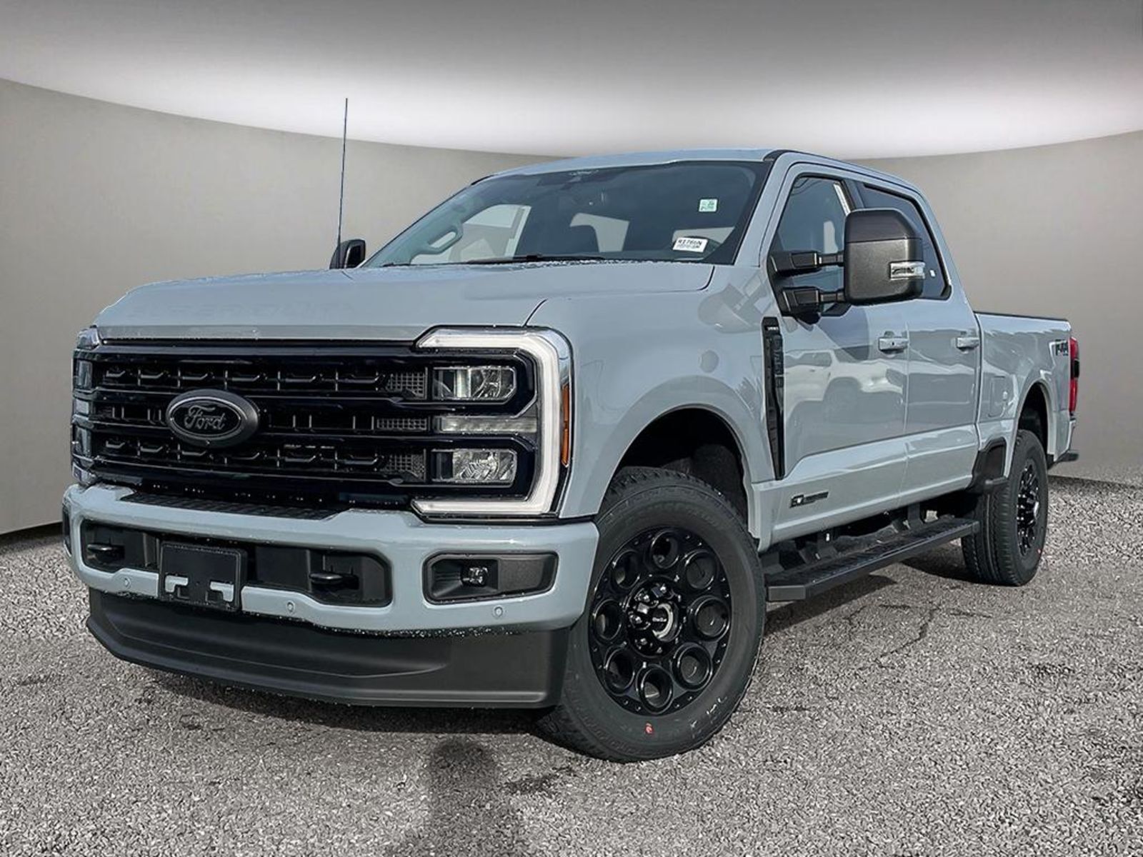 2024 Ford F-350 LARIAT - 6.7L POWER STROKE V8 DIESEL/BLK APPEARANC