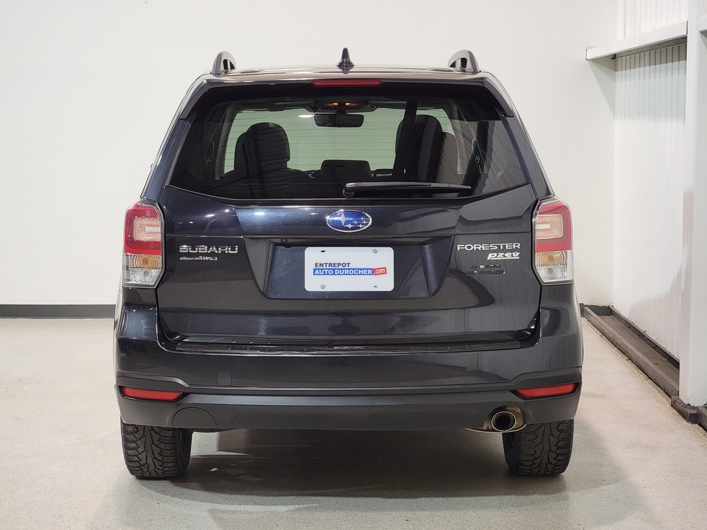 Subaru Forester 2017