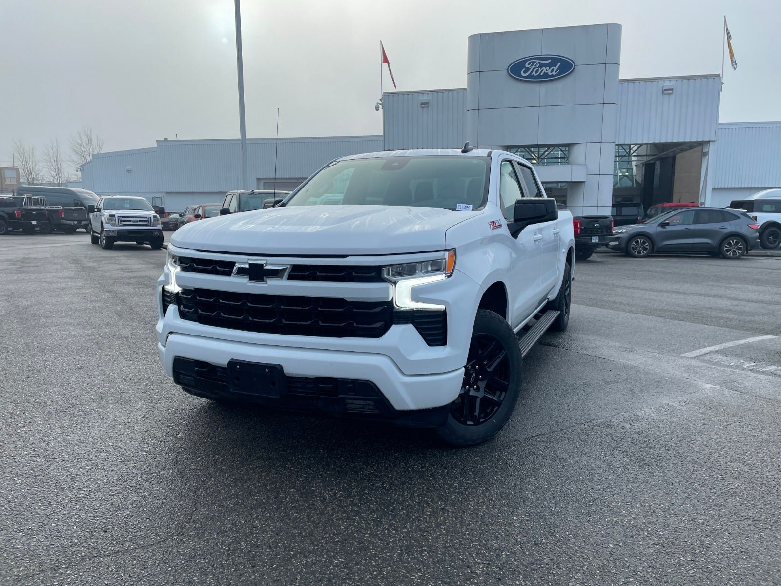 2023 Chevrolet Silverado 1500 4WD Crew Cab 147  RST