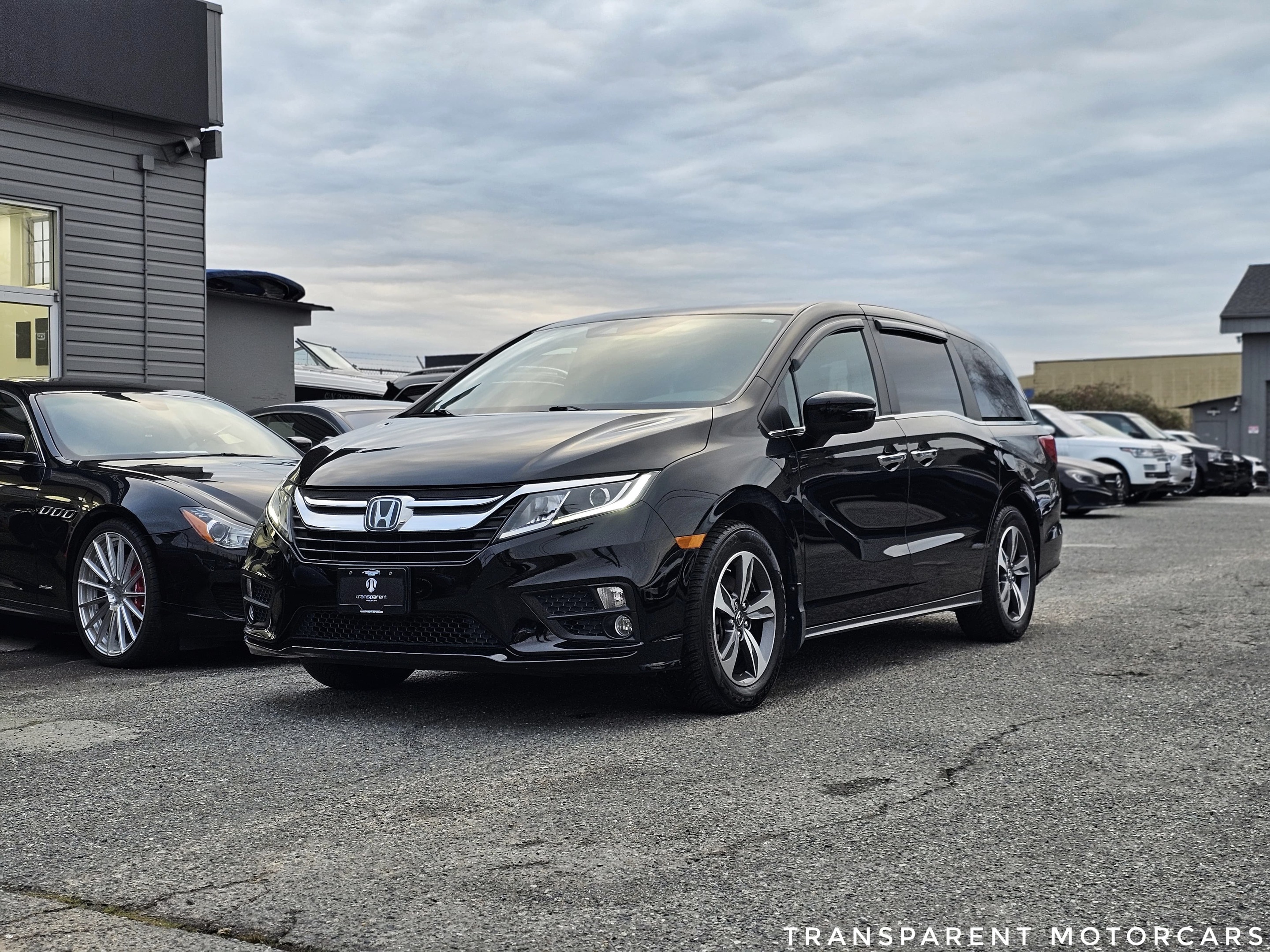 2018 Honda Odyssey Good Condition/Apple CarPlay/Keyless/Power Sliding