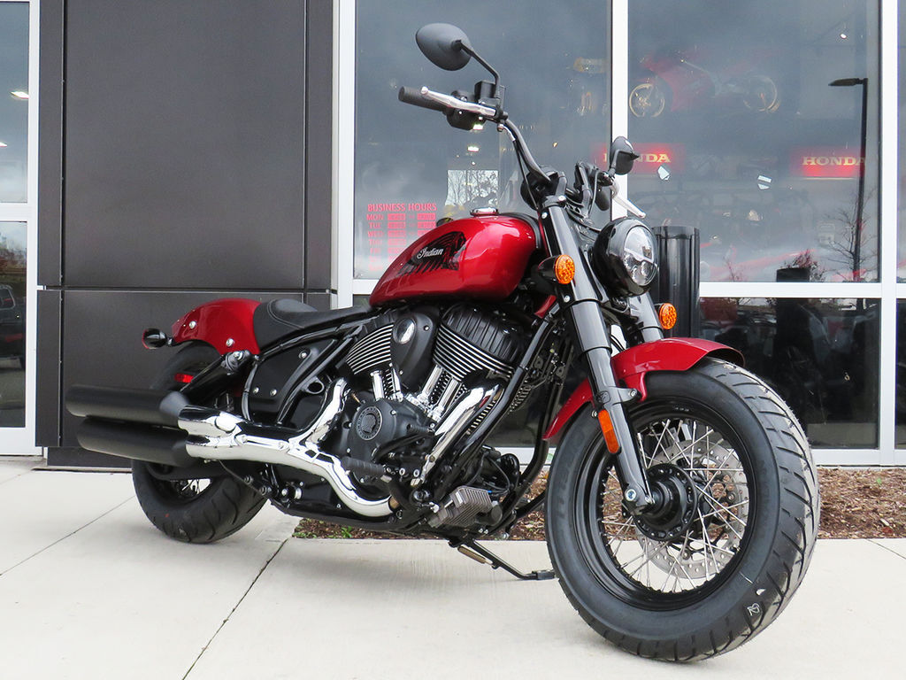 2023 Indian Motorcycles Chief® Bobber ABS Stryker Red Metallic 