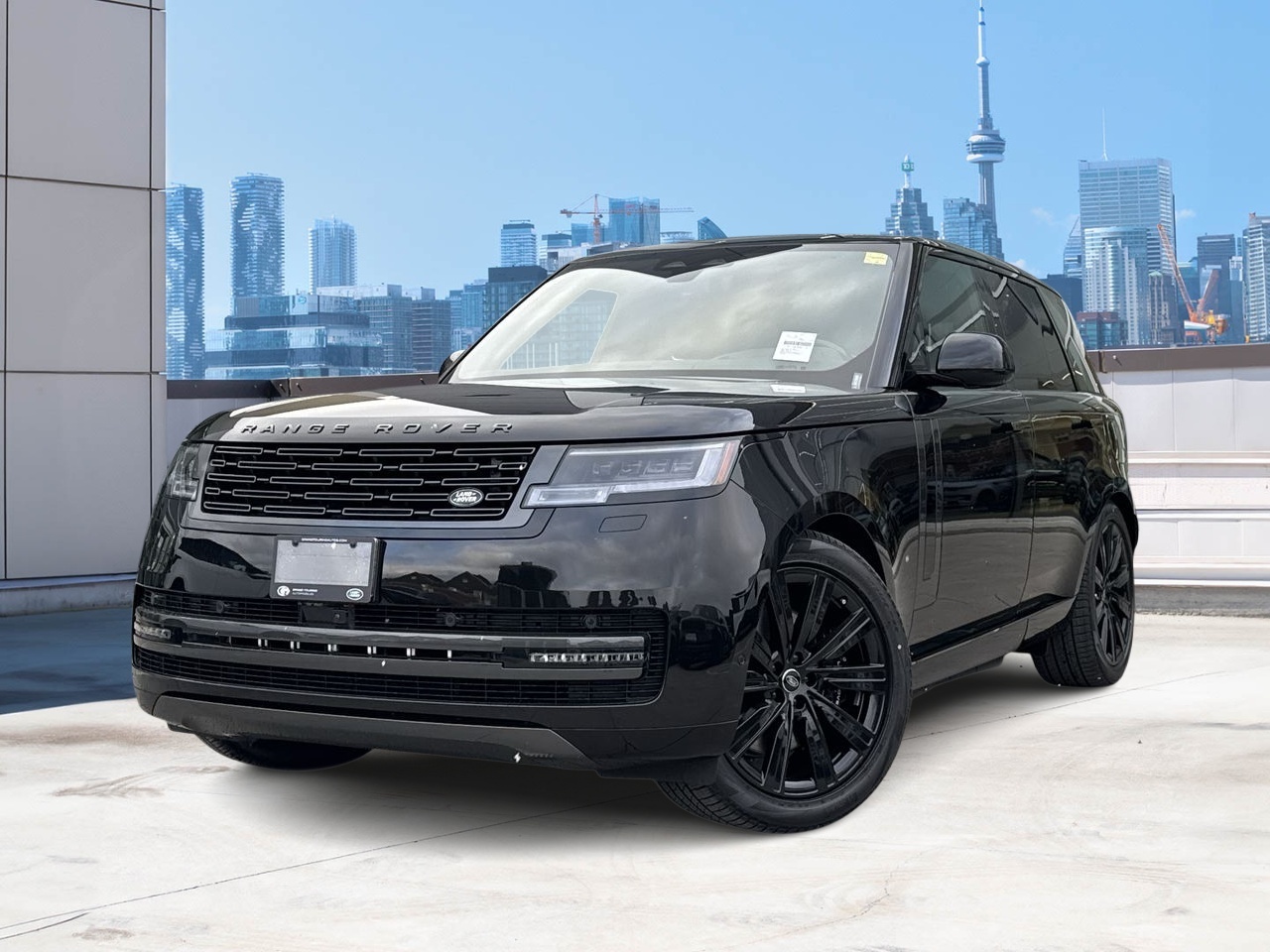 2025 Land Rover Range Rover P550e SE SWB