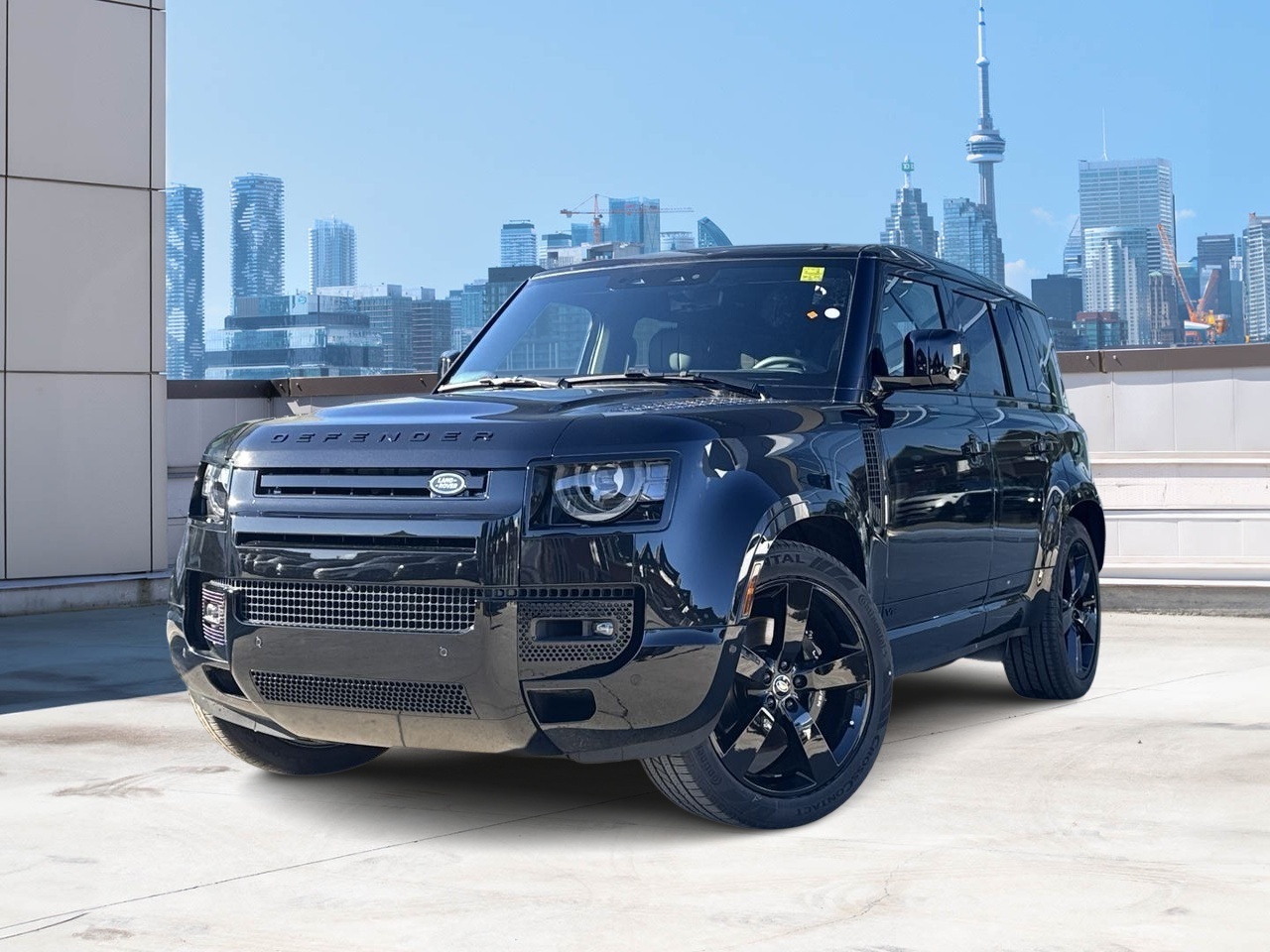 2025 Land Rover Defender 110 P525 V8
