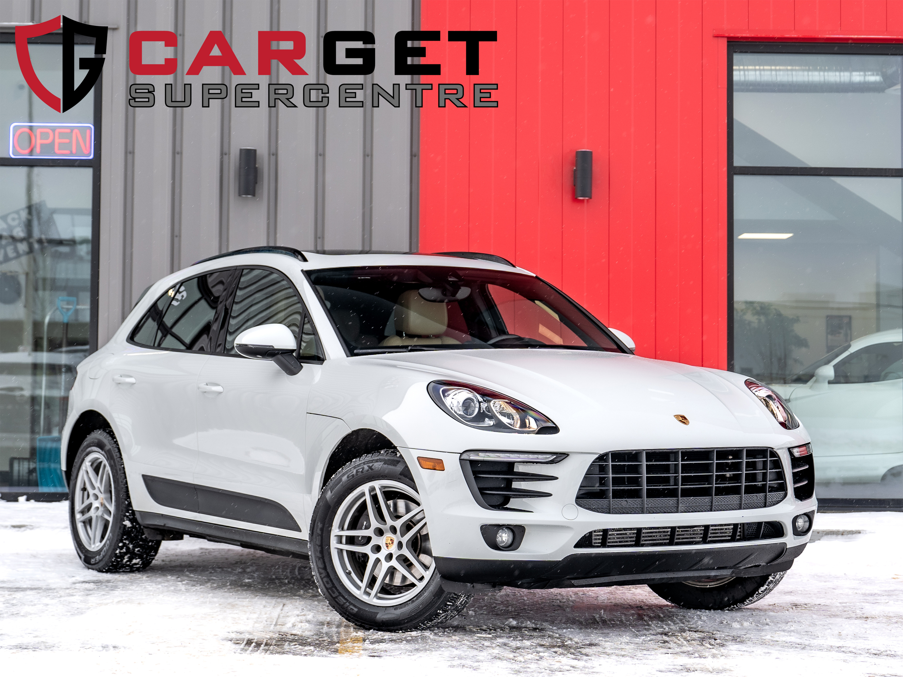 2018 Porsche Macan - Low KM | No Accidents | Pano Sunroof | AWD