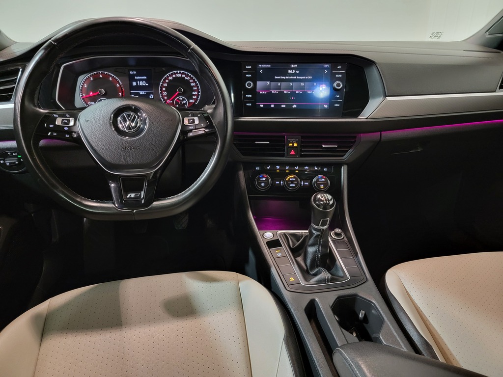 Volkswagen Jetta 2019