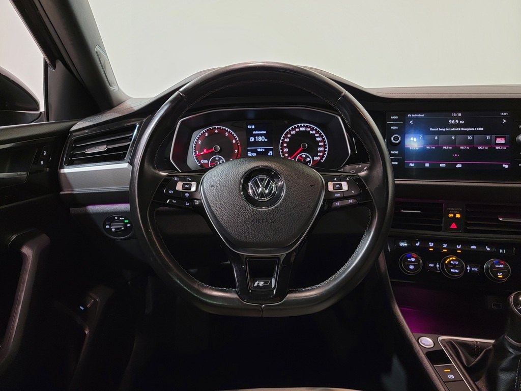 Volkswagen Jetta 2019