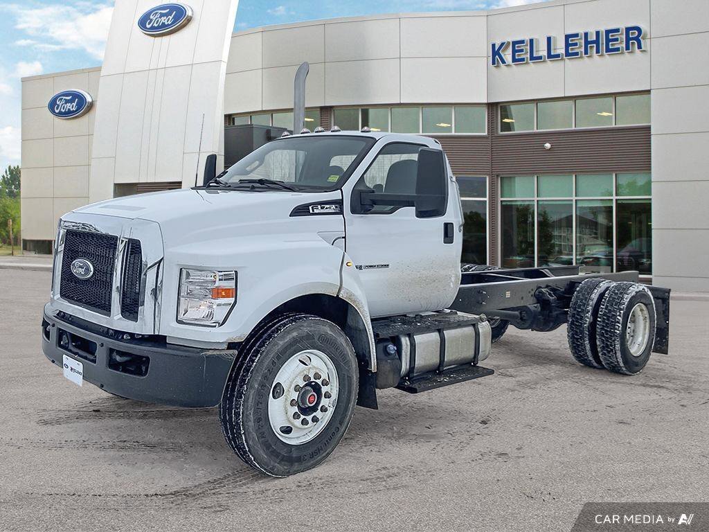 2025 Ford F-750 Regular Cab - 600A