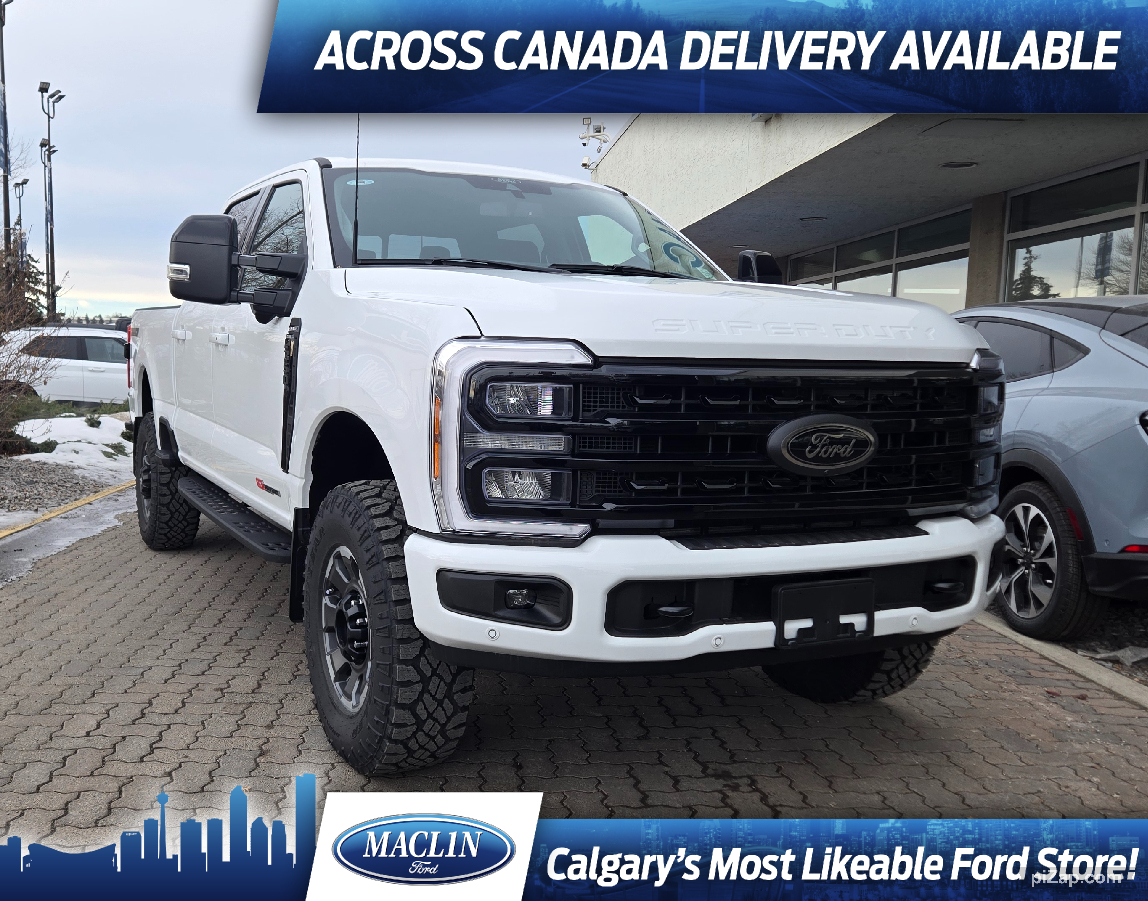 2024 Ford F-350 LARIAT | BLACK APP PKG | MOBILE OFF PKG | TOW PKG 