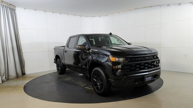 2025 Chevrolet Silverado 1500 4WD Crew Cab 147  Custom