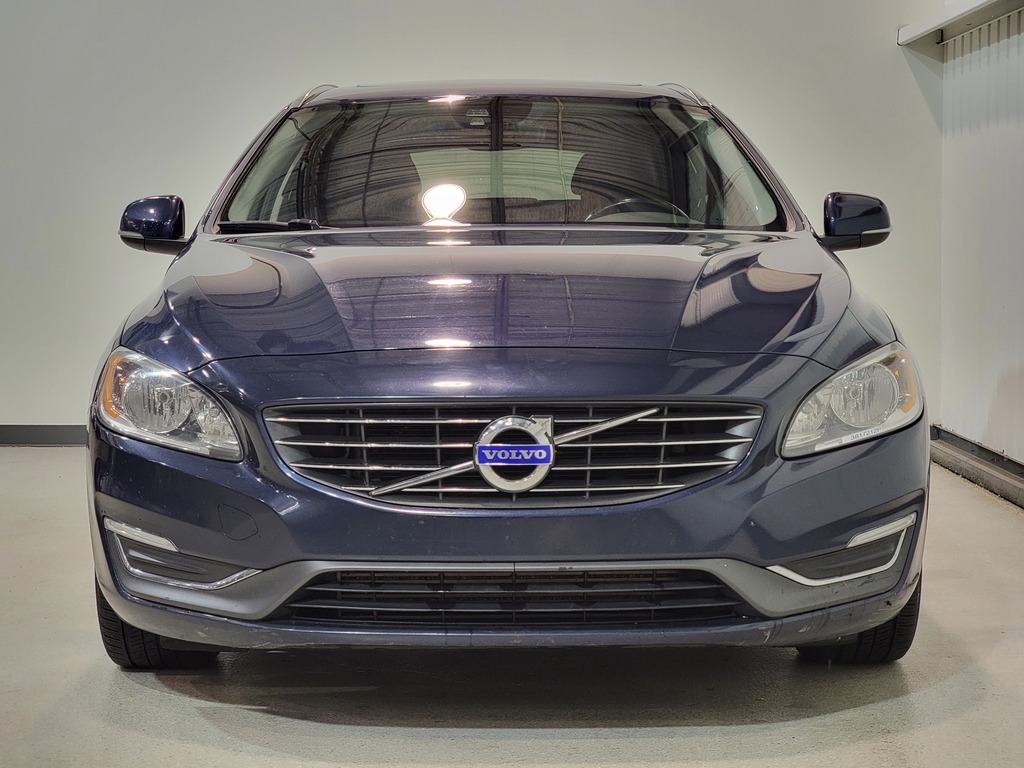 Volvo V60 2015