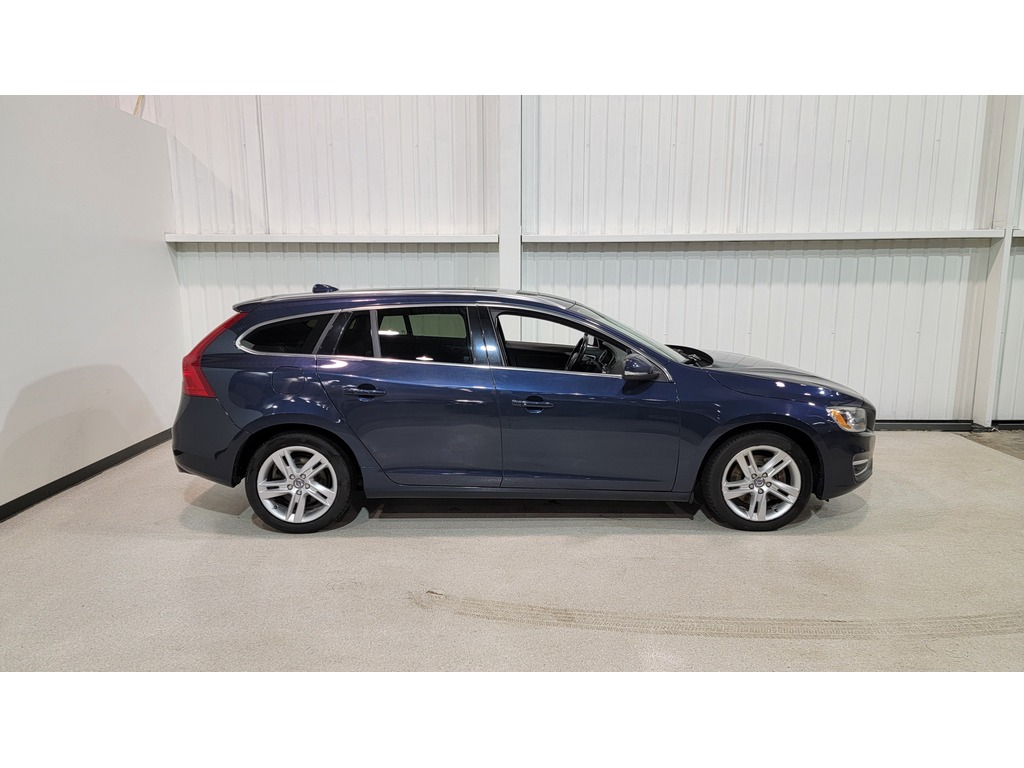 Volvo V60 2015