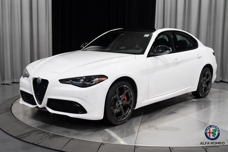 2025 Alfa Romeo Giulia Tributo Italiano