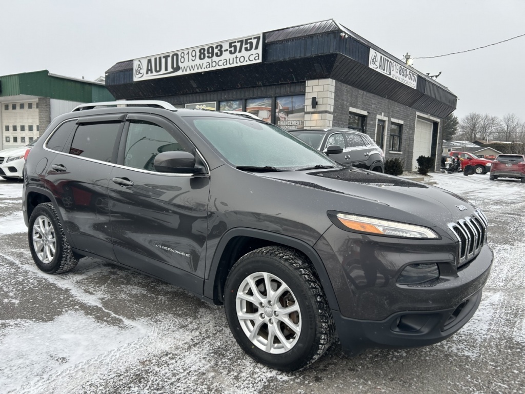 2016 Jeep Cherokee Low Kms North 4x4 V6 Panoramic Roof Heated Seats B