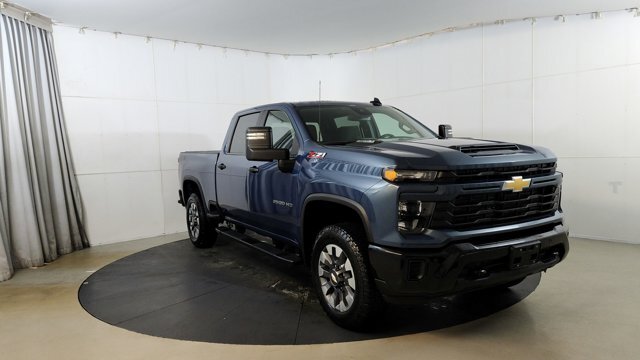 2025 Chevrolet SILVERADO 2500HD 4WD Crew Cab 159  Custom