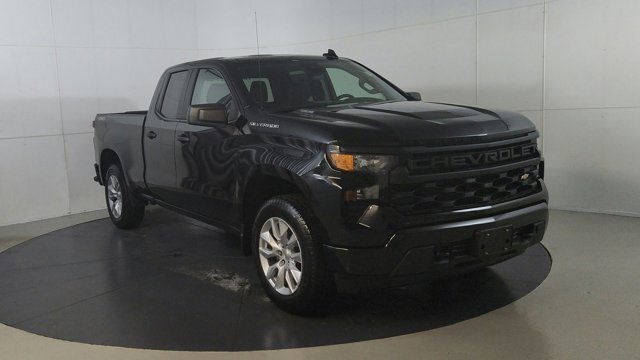 2024 Chevrolet Silverado 1500 4WD Double Cab 147  Custom