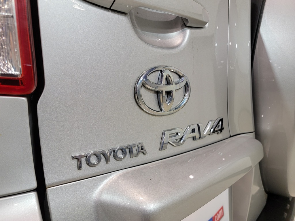 Toyota RAV4 2010