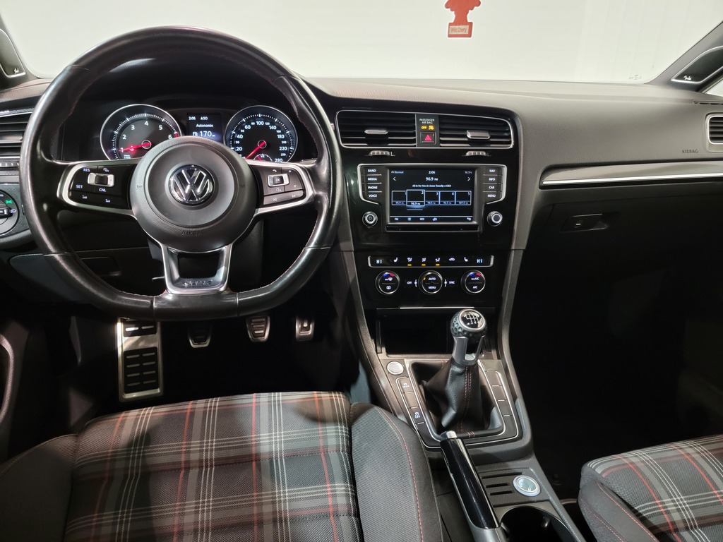 Volkswagen Golf GTI 2016