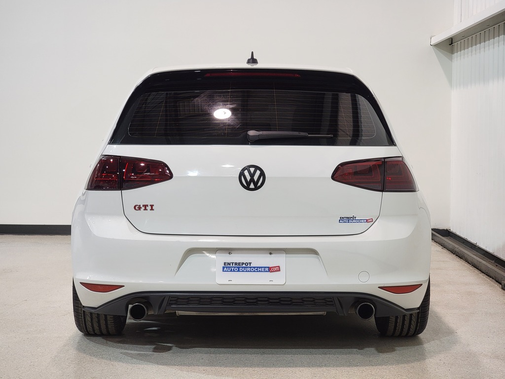 Volkswagen Golf GTI 2016