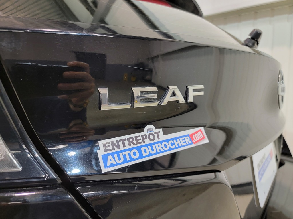 Nissan LEAF 2018