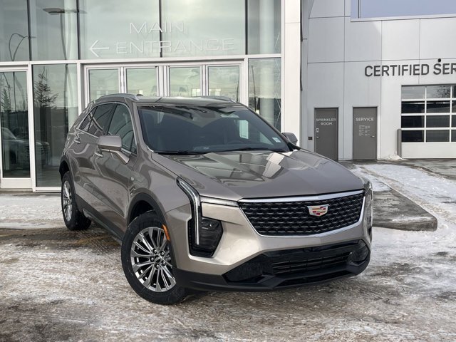 2025 Cadillac XT4 AWD Premium Luxury