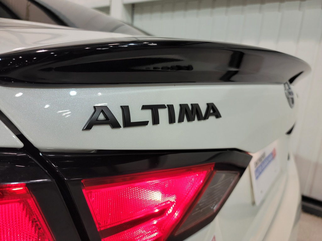 Nissan Altima 2022