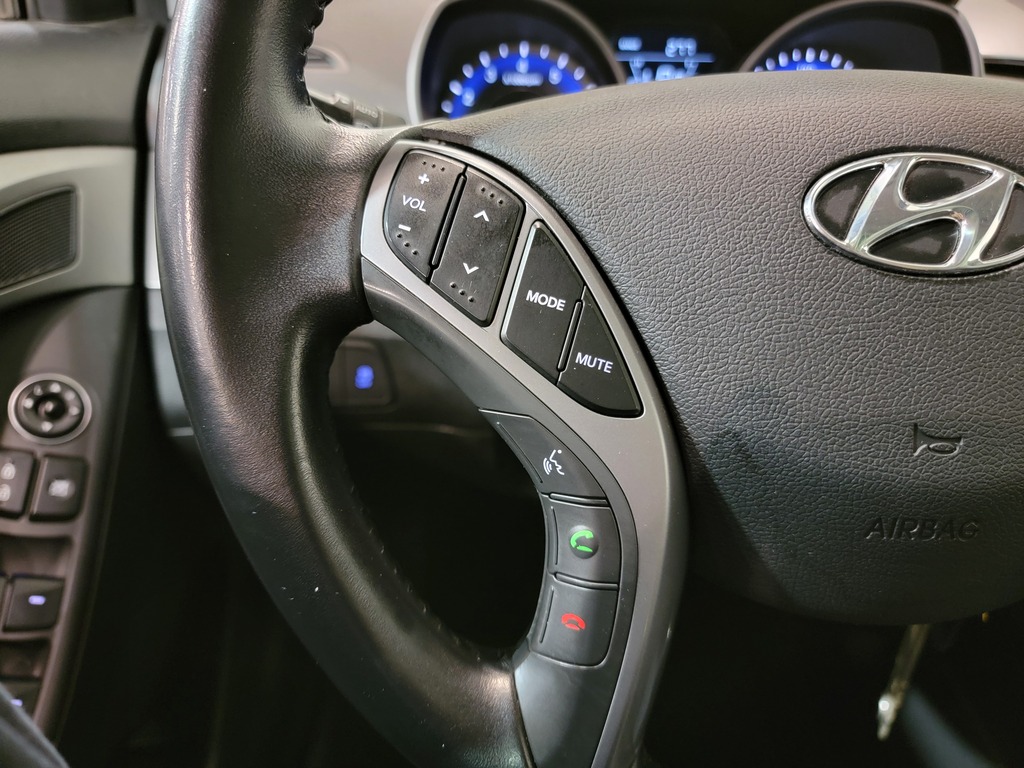 Hyundai Elantra 2016