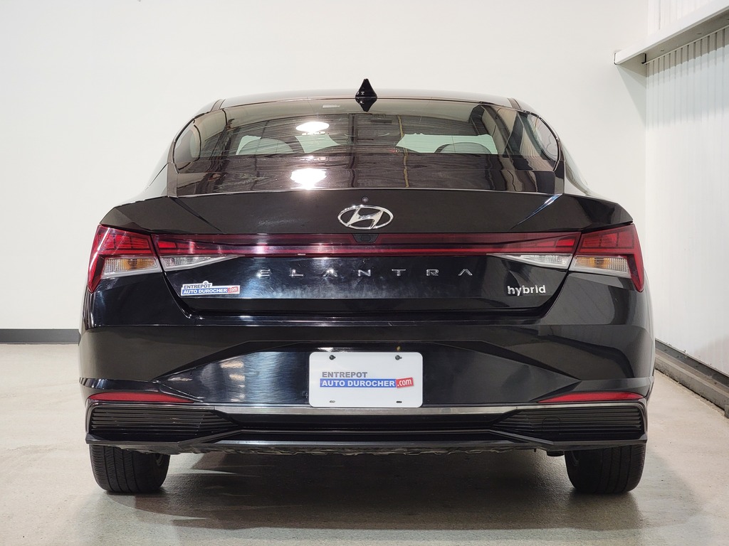 Hyundai Elantra Hybrid 2021