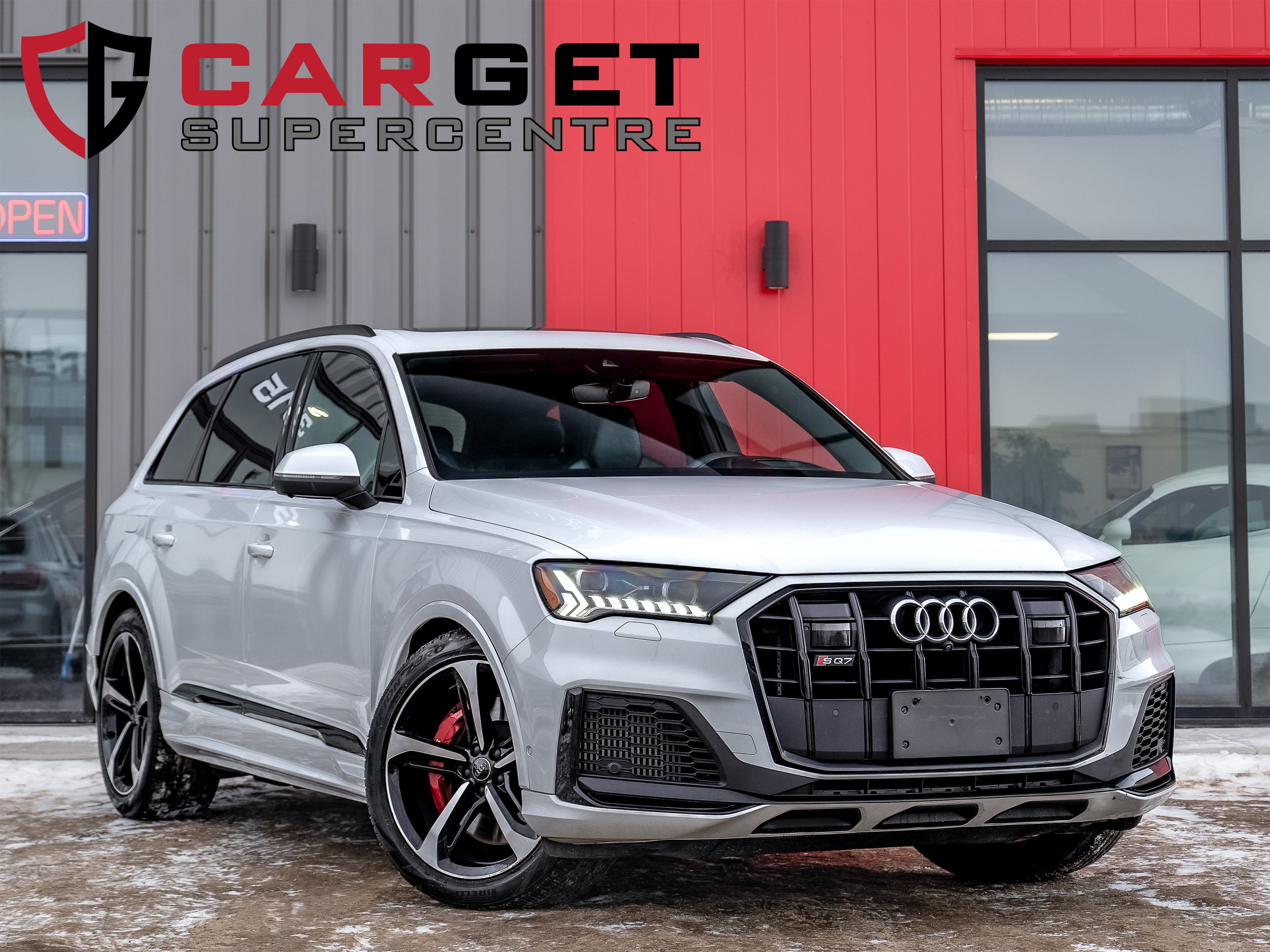 2020 Audi SQ7 -  500 HP I Black Optics Pkg | 7 Seater