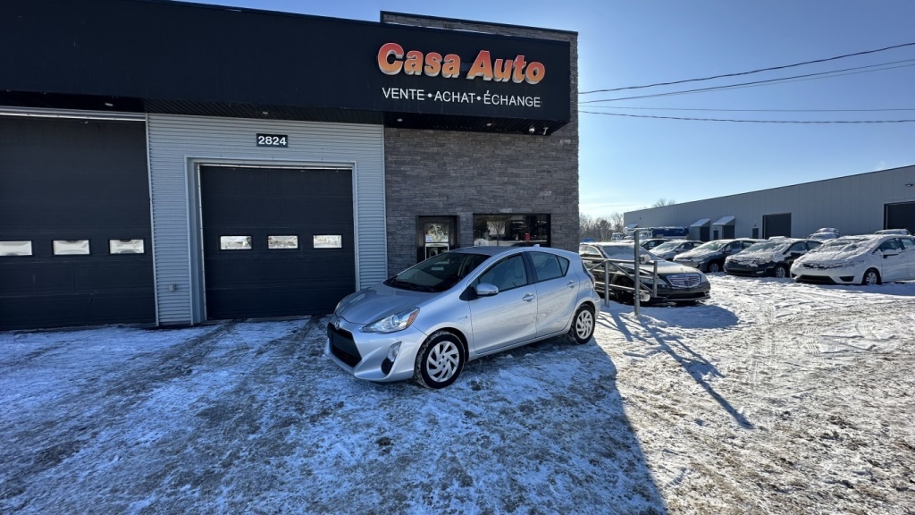 2015 Toyota Prius c 