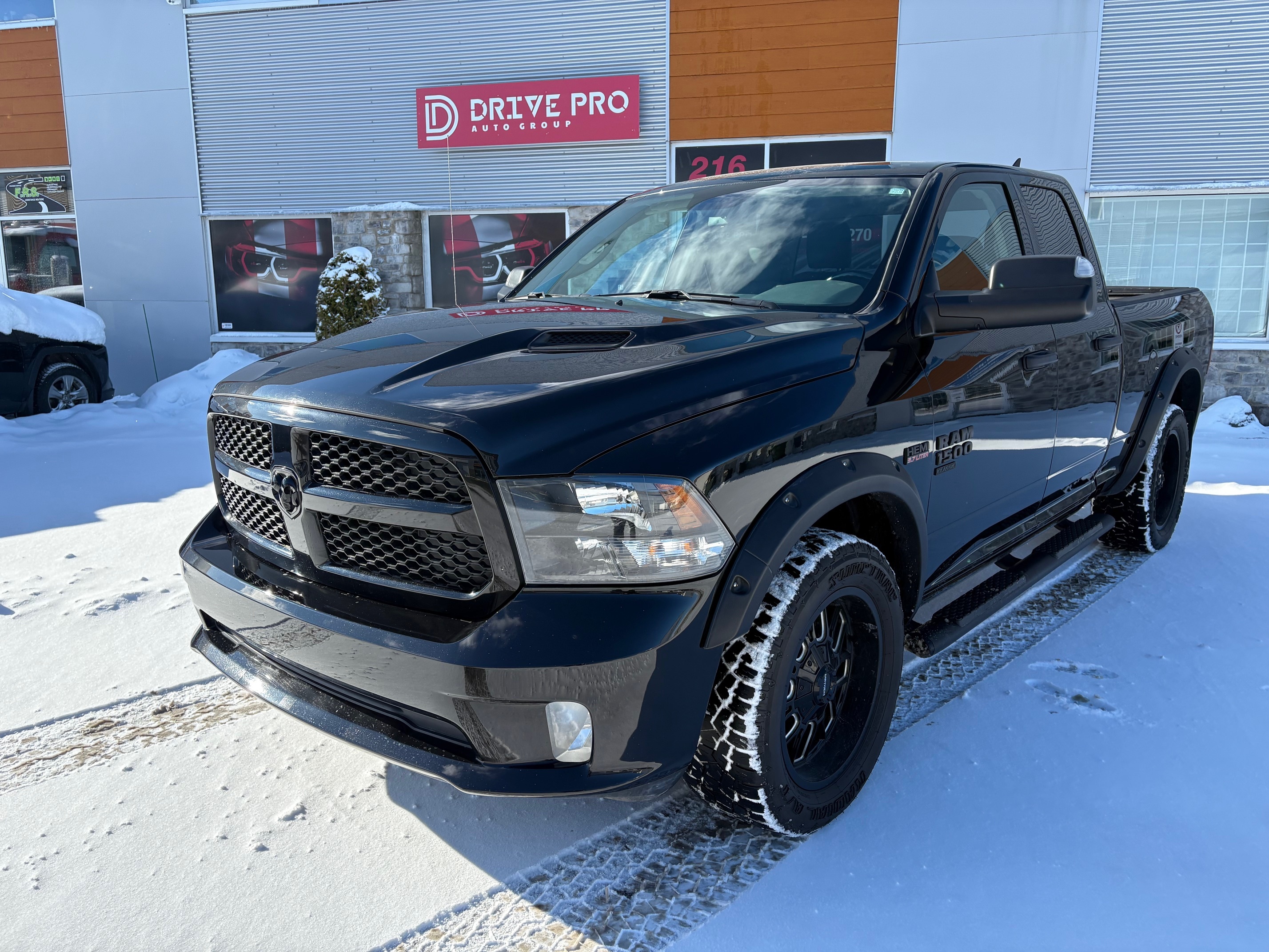 2020 Ram 1500 Classic Express 4x4 Quad Cab 6'4  Box