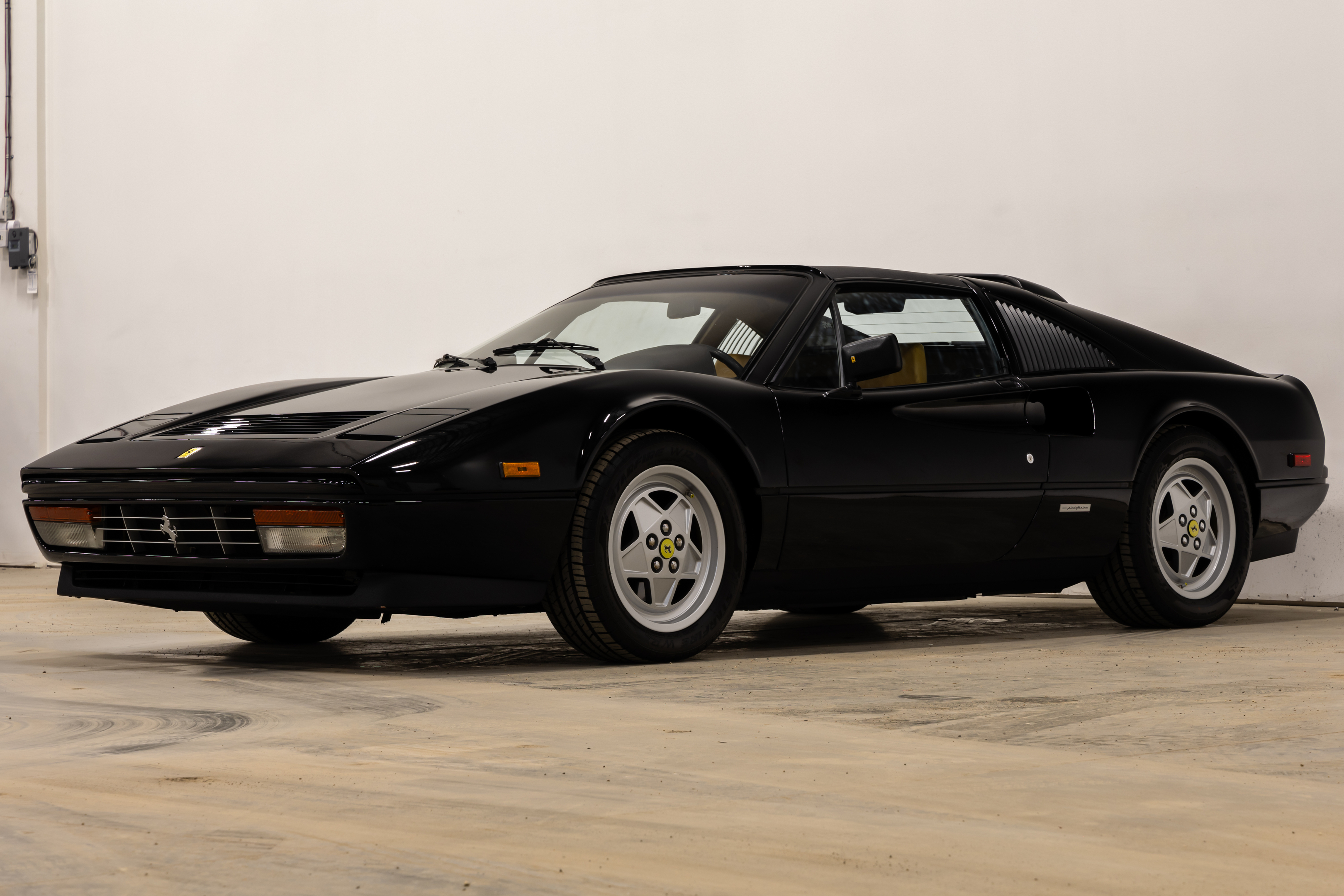 1989 Ferrari 328 GTS LOCAL ALBERTA CAR SUPER LOW KM GATED MANUAL 