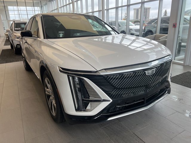 2024 Cadillac LYRIQ Tech
