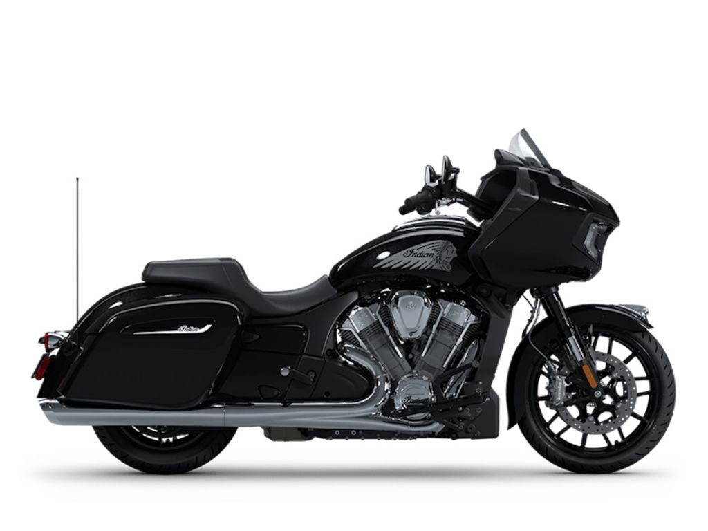 2025 Indian Motorcycles Challenger® Black Metallic 