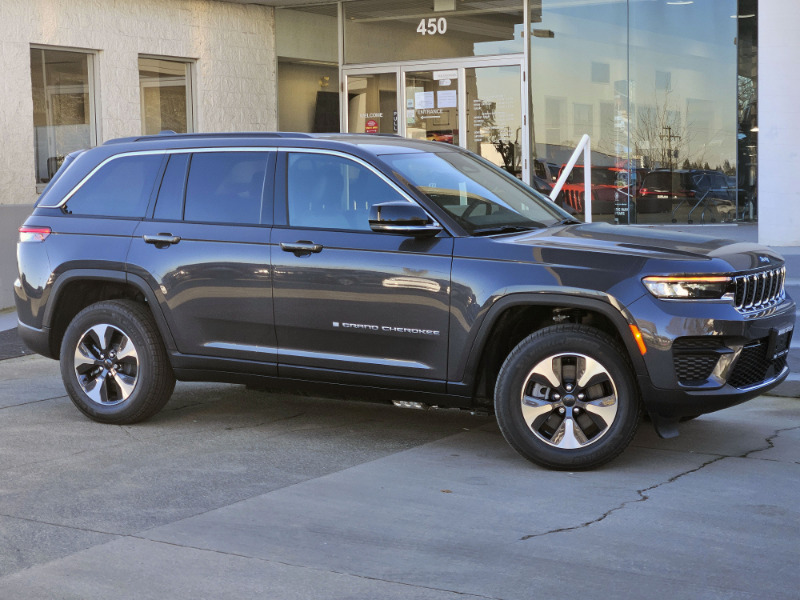 2025 Jeep Grand Cherokee 4xe