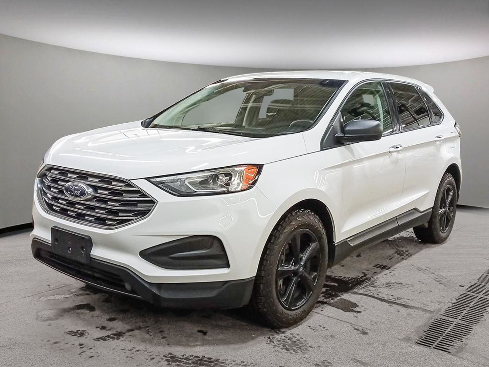 2021 Ford Edge SE