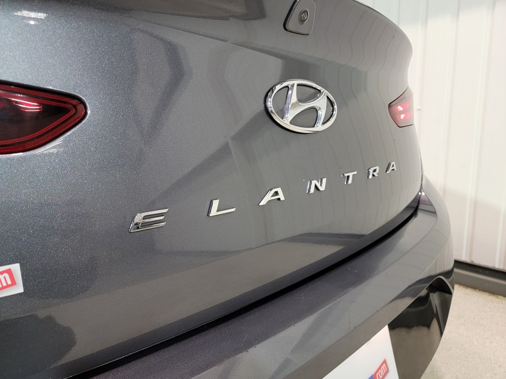 Hyundai Elantra 2019