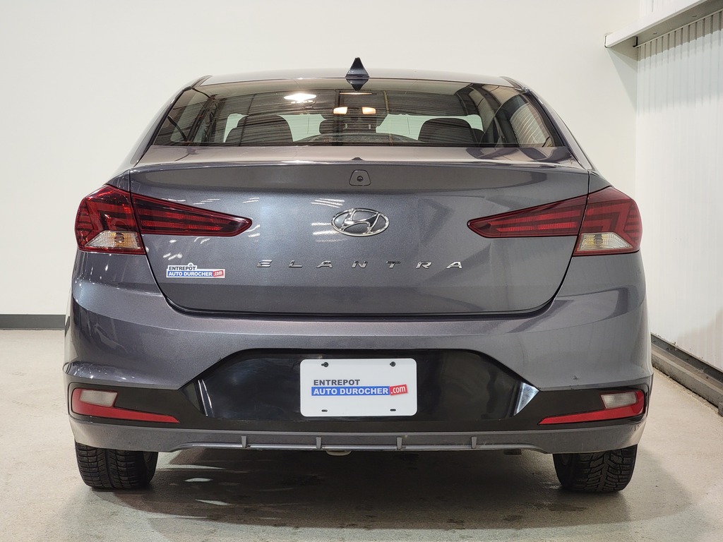 Hyundai Elantra 2019