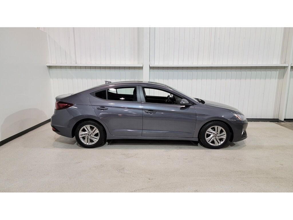 Hyundai Elantra 2019