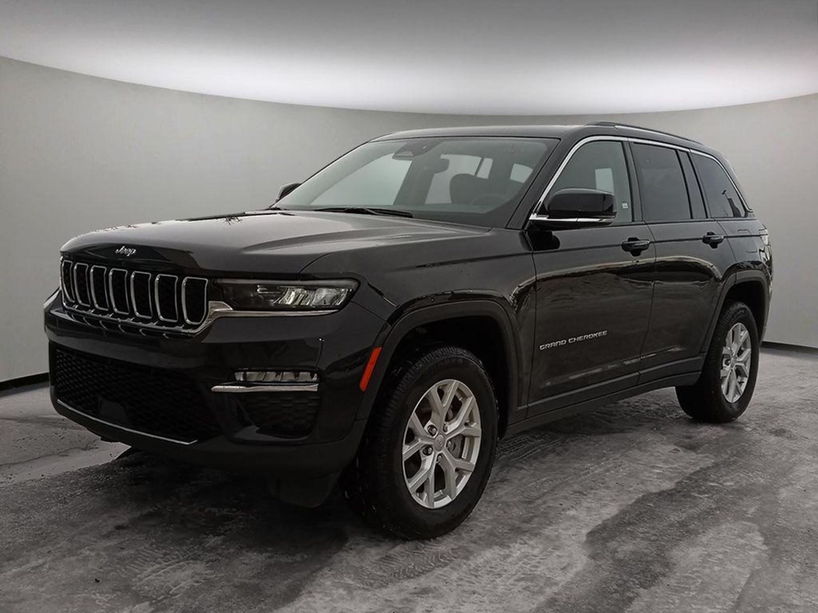 2023 Jeep Grand Cherokee LEATHER, BACK UP CAMERA, HEATED SEATS/WHEEL