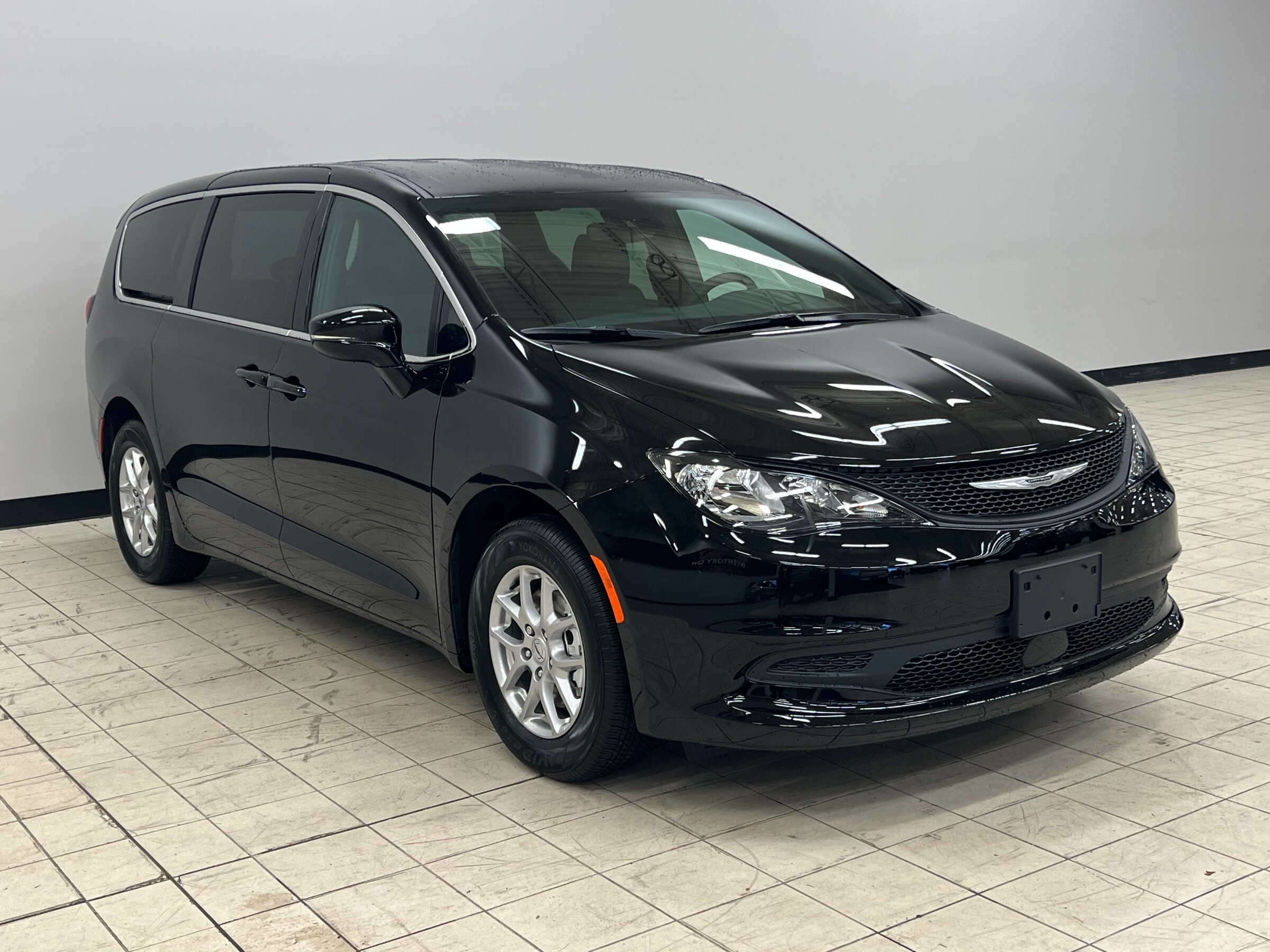 2025 Chrysler Grand Caravan SXT