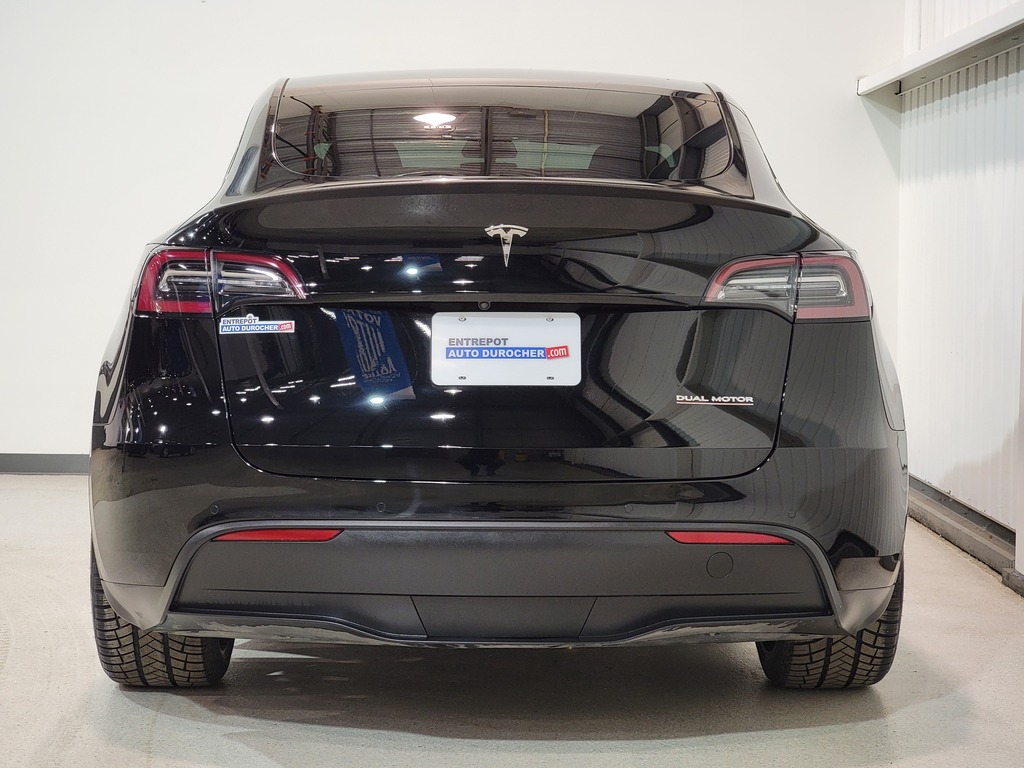 Tesla Model Y 2020