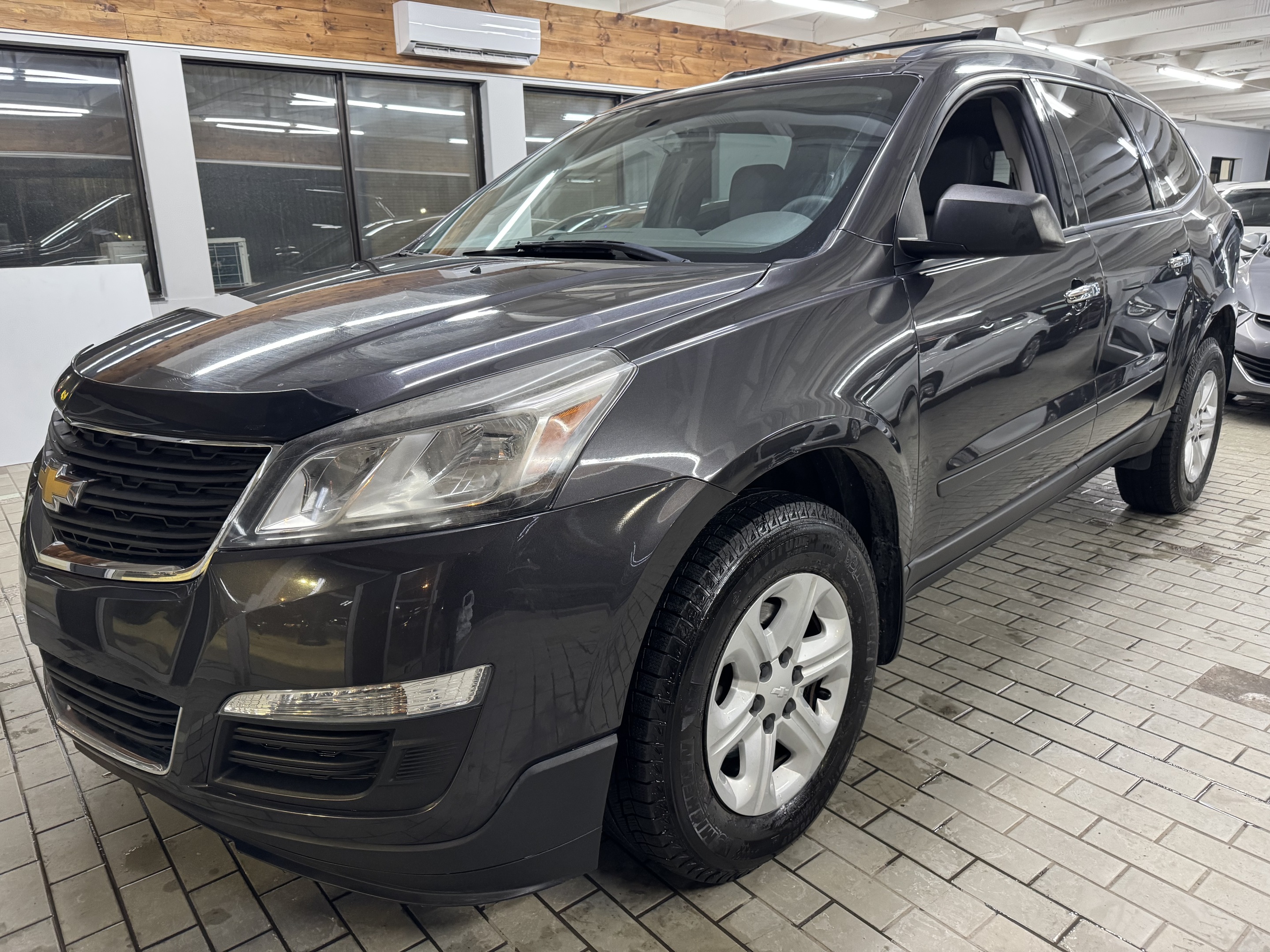 2016 Chevrolet Traverse FWD 4dr LS