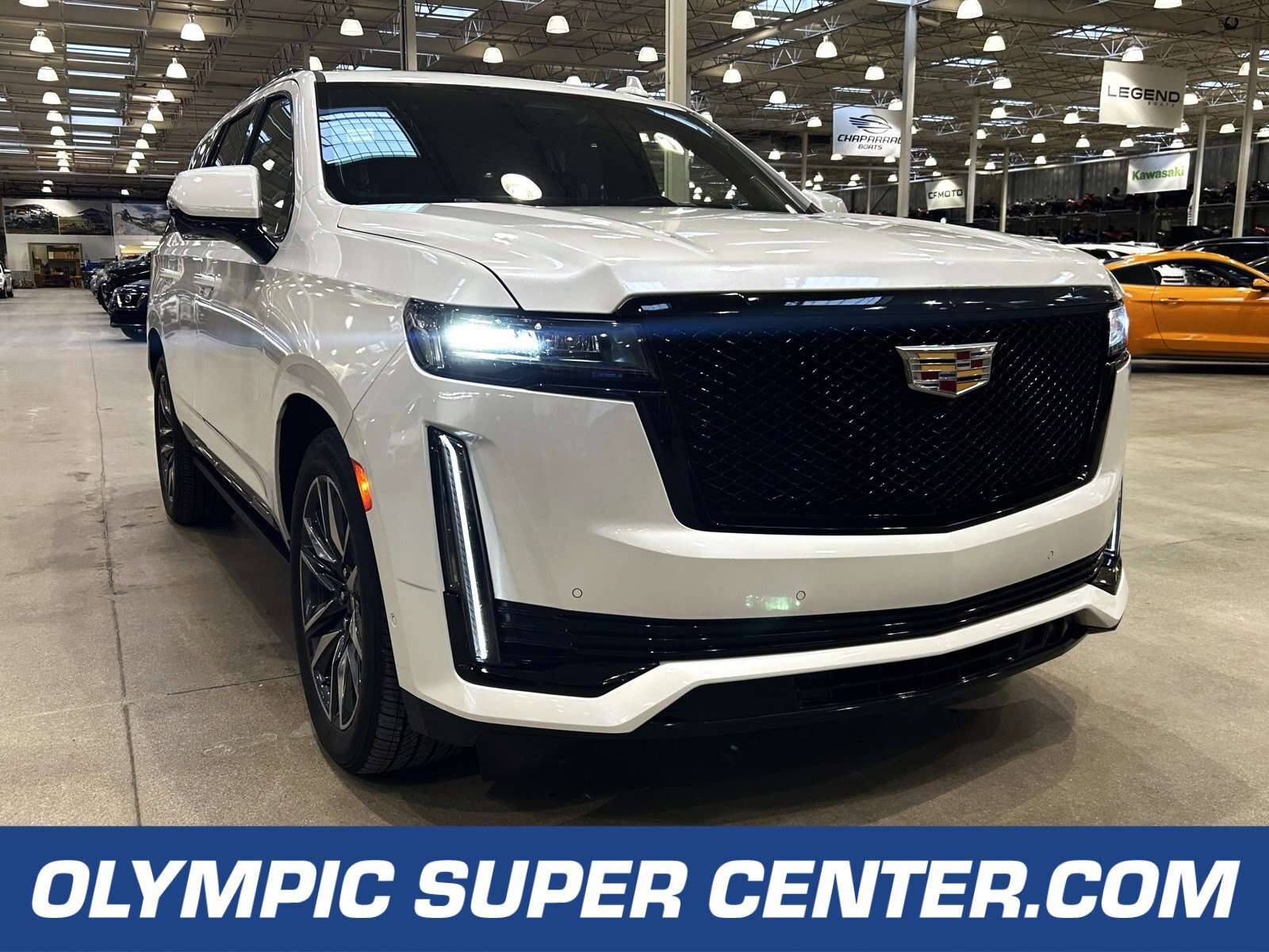 2022 Cadillac Escalade Sport Platinum | 6.2L | LEATHER | SUNROOF |
