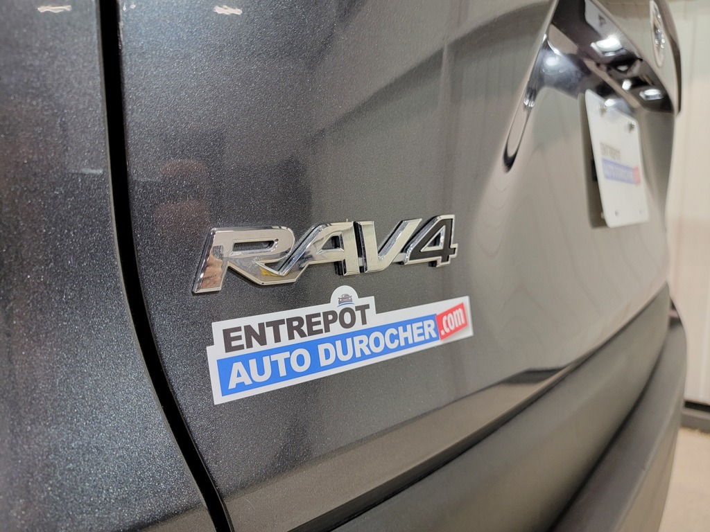 Toyota RAV4 2021