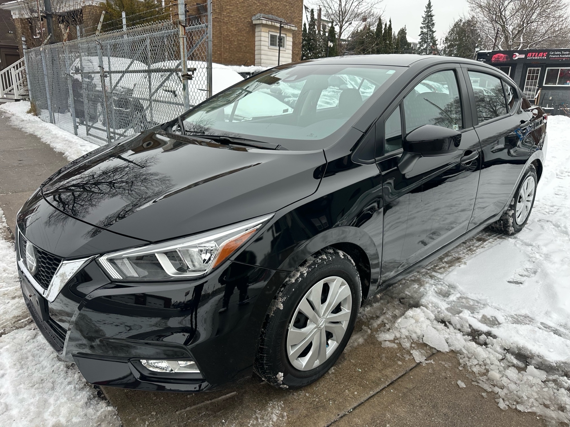 2022 Nissan Versa S CVT