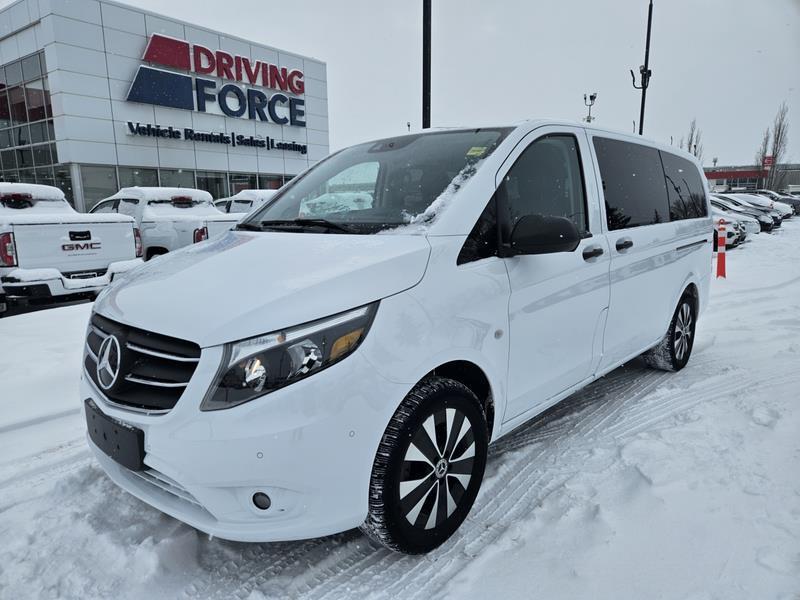 2023 Mercedes-Benz Metris Passenger Van 