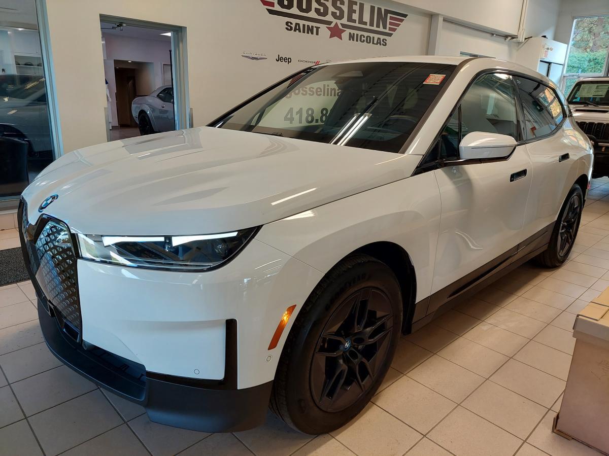 2024 BMW iX xDrive40