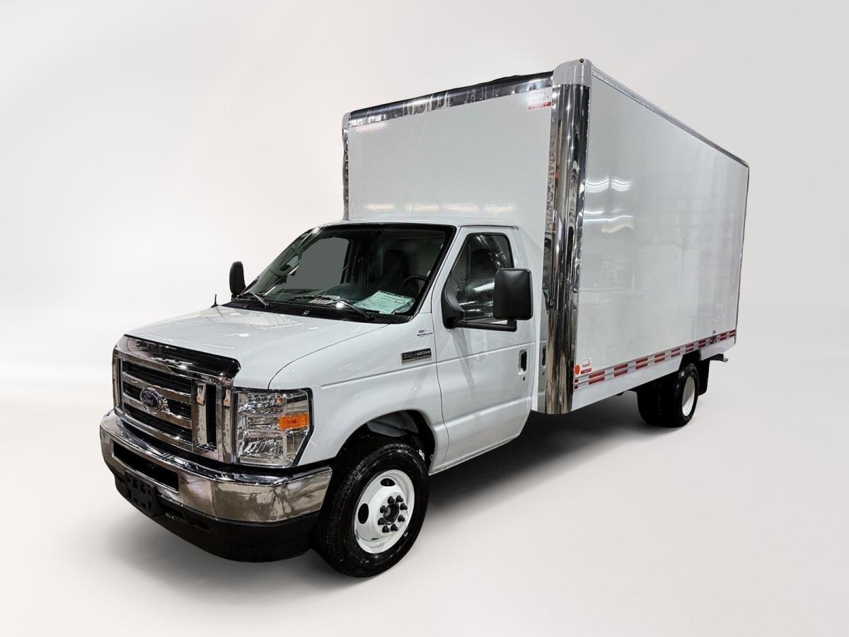 2025 Ford E-Series Série E Tronqué