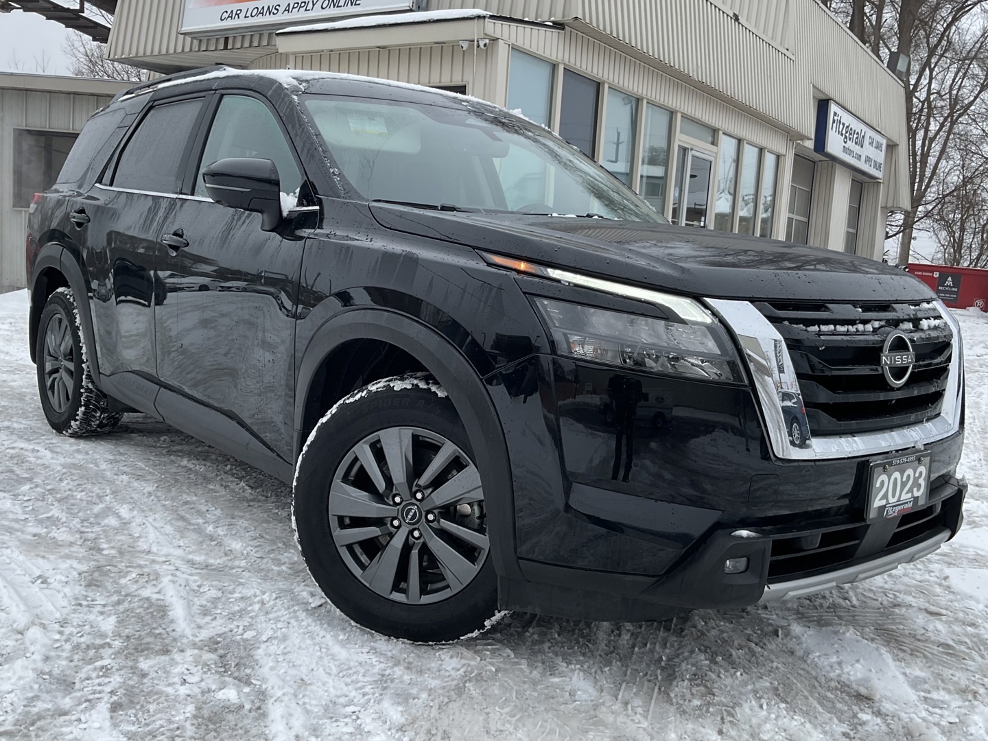 2023 Nissan Pathfinder SV 4WD - CAR PLAY! 360 CAM! BSM! 7 PASS!