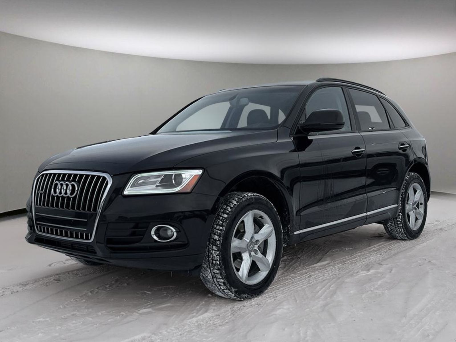2017 Audi Q5 2.0T Komfort | AWD | Sunroof | Premium Audio | Bac